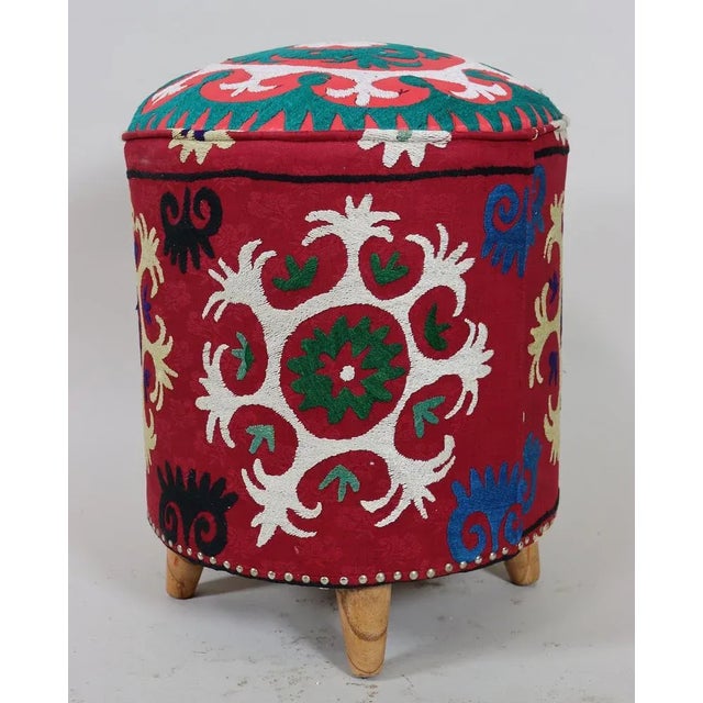 Vintage Oriental Stool with Suzani Upholstery, 1950s For Sale - Image 4 of 11