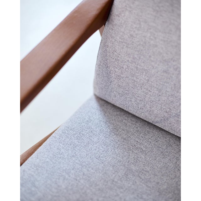 Mid-Century Modern Vintage Lounge Chair by Jaroslav Smidek, 1960s For Sale - Image 3 of 6