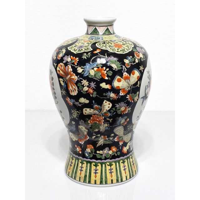 Chinese Meiping Porcelain Black Floral Vase - Famille Noire Pallete, Kangxi Style & Mark, Republic Period For Sale - Image 4 of 11