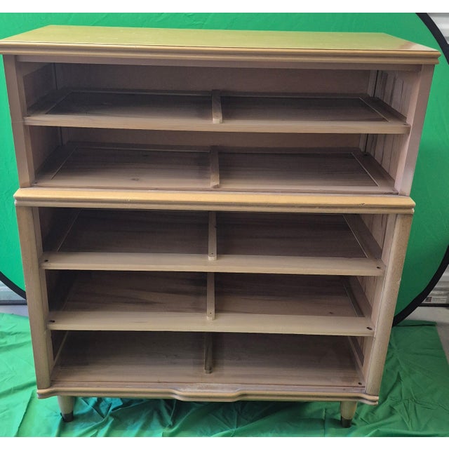 Brown Mid-Century Modern Dresser For Sale - Image 8 of 8