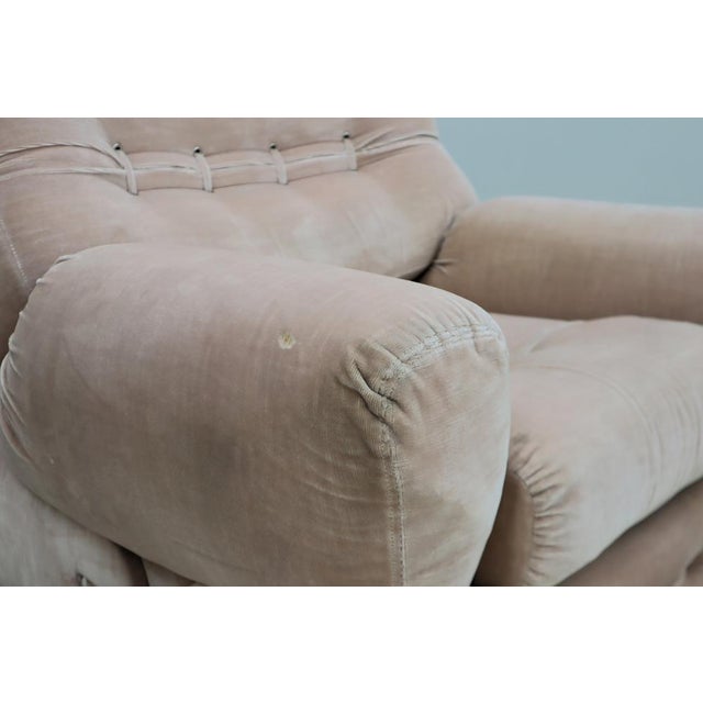 Set of Vintage Velvet Armchairs by Guido Faleschini, 1970s For Sale - Image 4 of 9