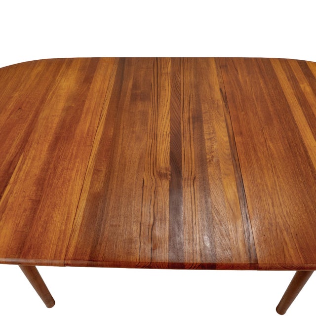 1980s Danish Modern Solid Teak Dining Table W/ Leaf, Oval Extension Table For Sale - Image 10 of 16