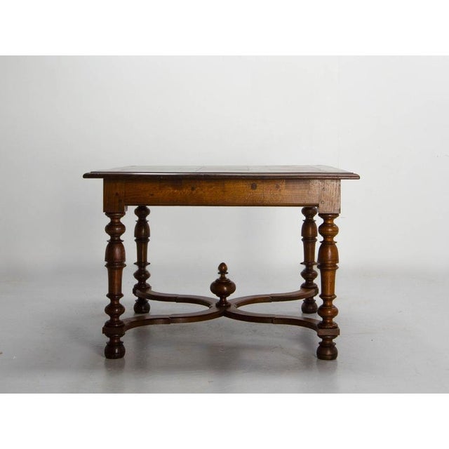 19th Century Louis XIII French Square Oak Table with X-Shaped Crossbar, 1890s For Sale - Image 4 of 16