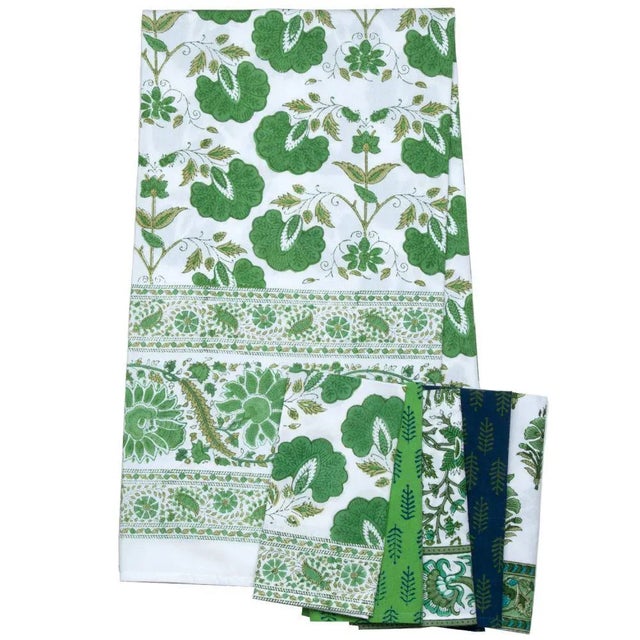 Janvi 10-Seat Green Tablecloth For Sale - Image 4 of 5
