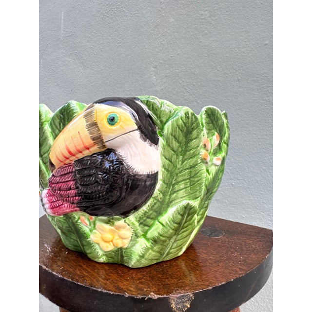 Vintage Majolica Toucan Sculptural Bowl — Tropical Leaf Surround, Hand Painted For Sale - Image 4 of 7