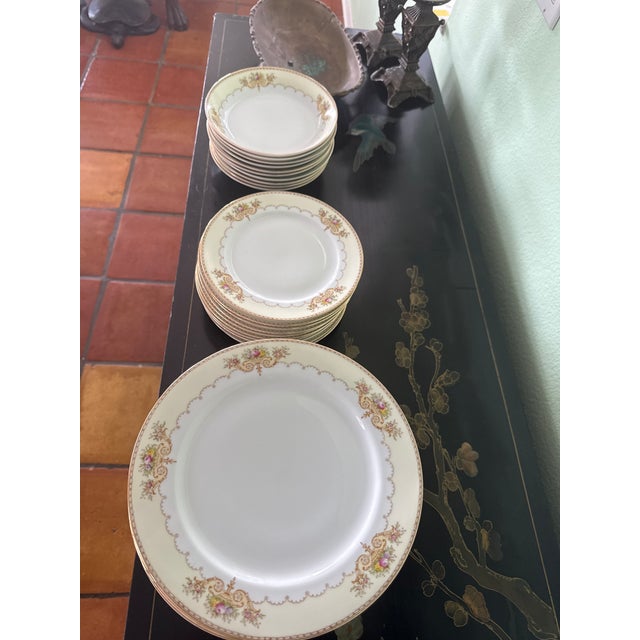 Mid 20th Century Meito Japanese Vintage Hand-Painted China - 33pcs For Sale - Image 12 of 18