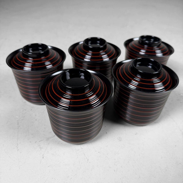 Mid-Century Modern Japanese Ko-Suimono-Wan Lacquer Soup Bowls with Lids, 1970s, Set of 5 For Sale - Image 3 of 11