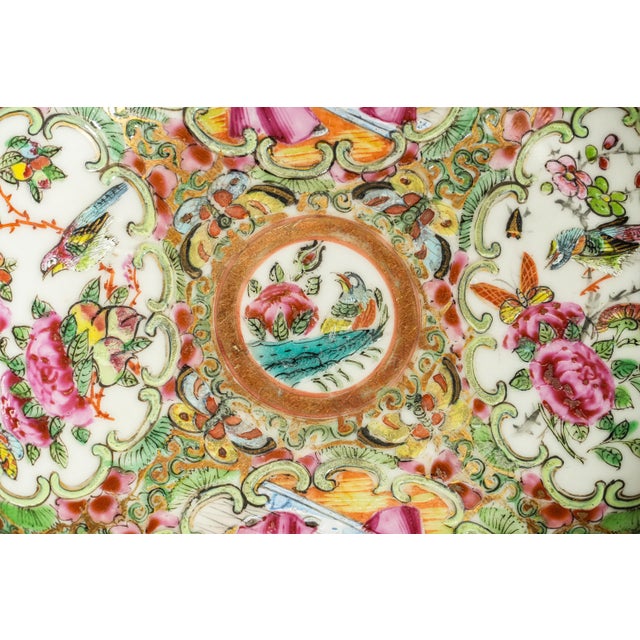 Wonderful Collection (4) Antique Chinese Export Small Rose Medallion Porcelain Plates Hand Painted Famille Rose Chinoiserie Home Decor For Sale - Image 13 of 18