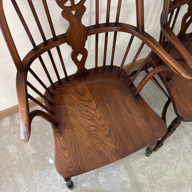 Windsor Armchairs in Elm, Set of 2 For Sale - Image 3 of 6
