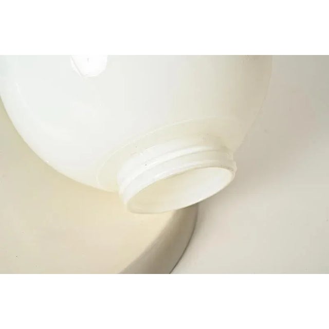 Large Ivory Light Ball Wall Lamp by Castiglioni for Flos, 1965 For Sale - Image 9 of 12