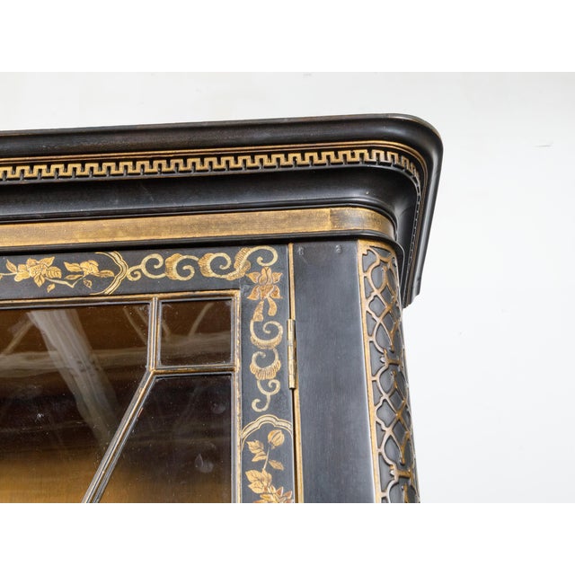 Chinoiserie 19th Century English Black and Gold Chinoiserie Bookcase with Glass Doors For Sale - Image 3 of 12