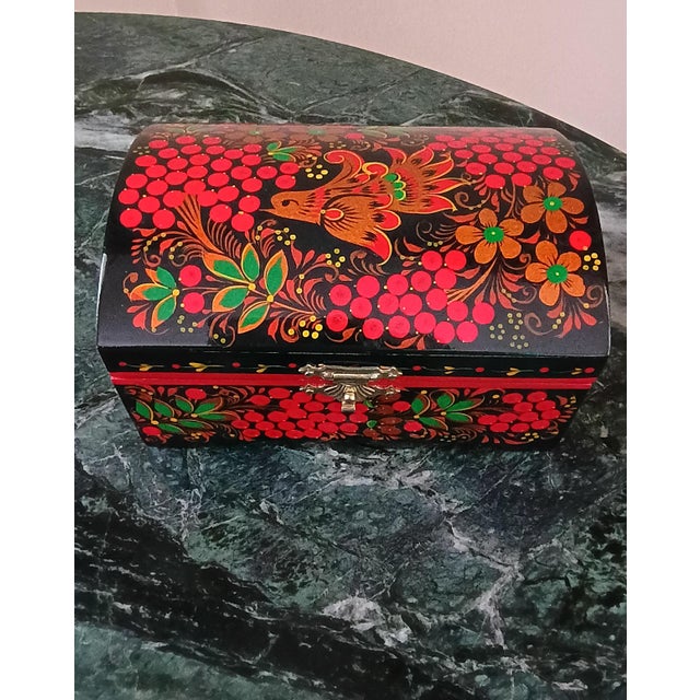 Rare, vintage Russian signed hand-painted lacquered wood jewelry/ decorative hinged box, circa 1970's. Magnificent...