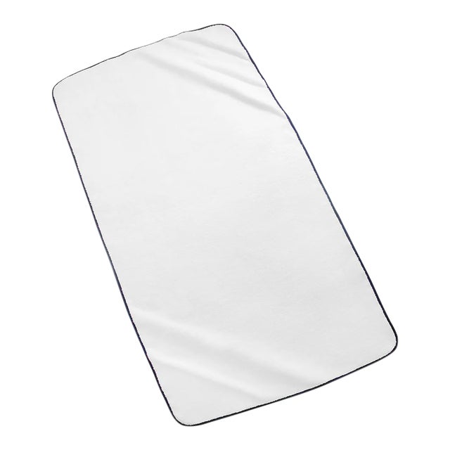 Ducap Pool Towel, White/Navy Blue For Sale