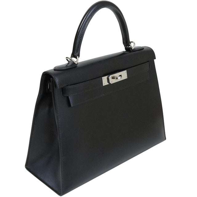 Contemporary Hermès Kelly 28 Noir Box Calf Palladium Hardware 2008 For Sale - Image 3 of 6