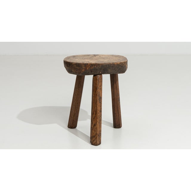 Brown 20th Century French Brutalist Oak Stool with Sculptural Form For Sale - Image 8 of 11