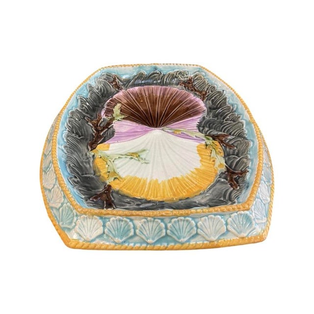 Traditional Mid 19th Centruy Majolica Shells & Seaweed on Waves Bread Plate For Sale - Image 3 of 7
