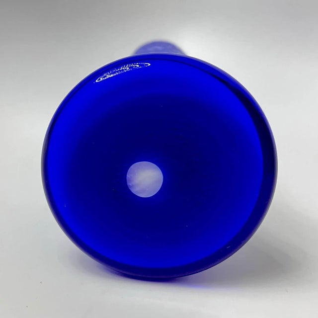 Glass Vintage 1980s Peking Glass Overlay Vase 10¼″ Tall in Cobalt Blue & Frost Cameo Glass, Hand-Carved Crystal Brand, in the Style of Pilgrim Glass For Sale - Image 7 of 10