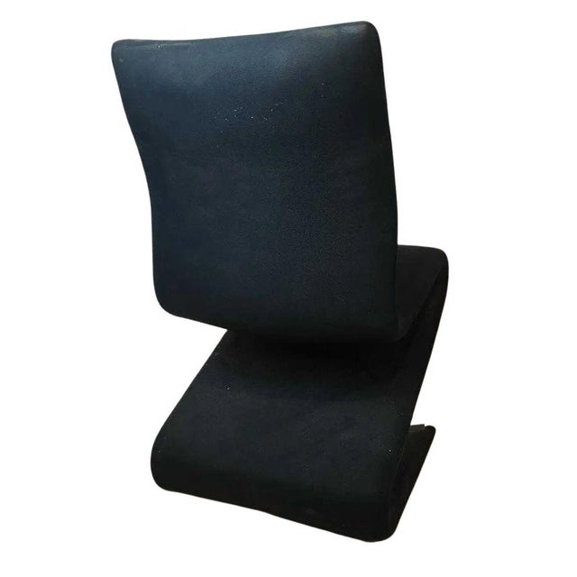 Set of Eight Mid Century Modern Zig Zag Dining Chairs For Sale - Image 4 of 4