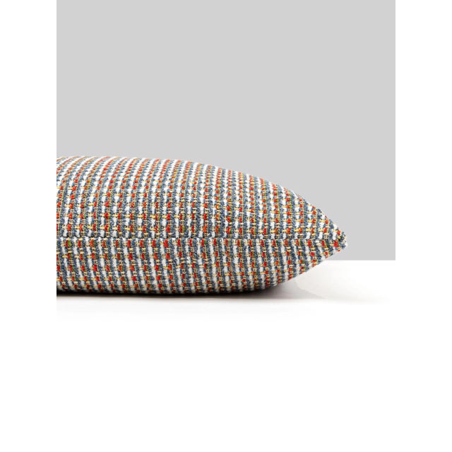 Performance fabric never looked chicer with our Heatherton woven. Featuring 14 fashionable colorways in recycled acrylic...