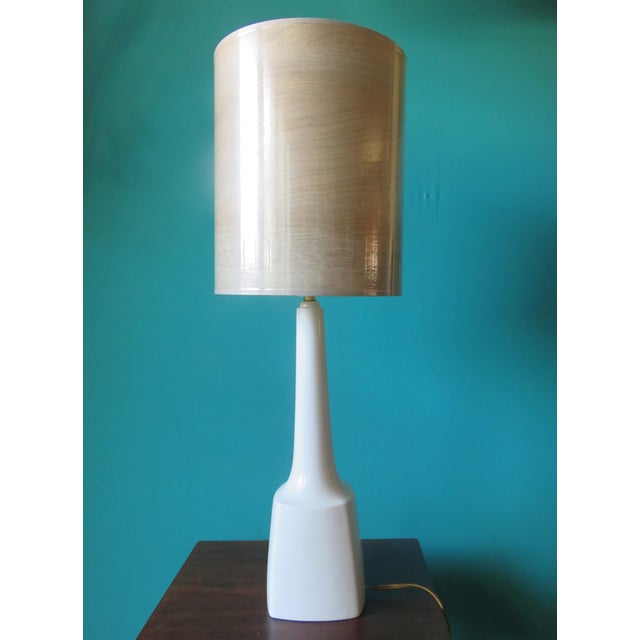 Danish Tall Table Lamp in White Stoneware, 1965 For Sale - Image 6 of 7