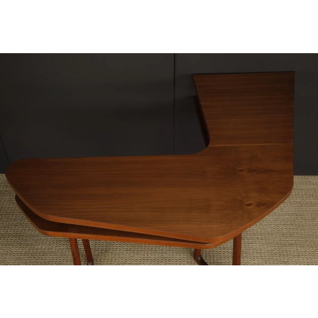 Sculptural Boomerang Bar and Sculpted Leg Barstools, Circa 1950s For Sale - Image 17 of 18