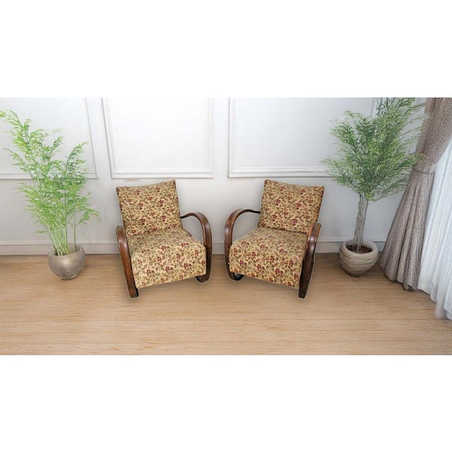 Lounge chair in wood and fabric, model "H-269", designed by Jindřich Halabala. One of the best-known lounge chair models...