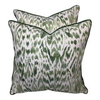 Thibaut Carlotta Green Contemporary Pillows - a Pair For Sale