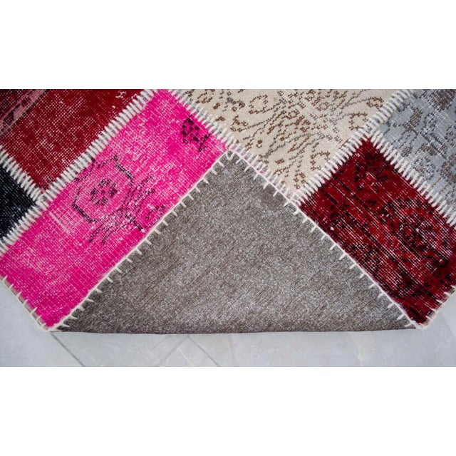 Hand-Knotted Turkish Rug Handstitched Vibrant Pink & Red Floor Art Room Decor - 2'11" X 6'5" For Sale - Image 11 of 18