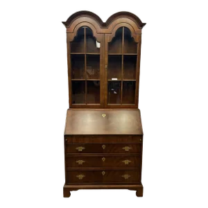 Vintage Henredon Folio 10 English George III Walnut Secretary Desk & Hutch
