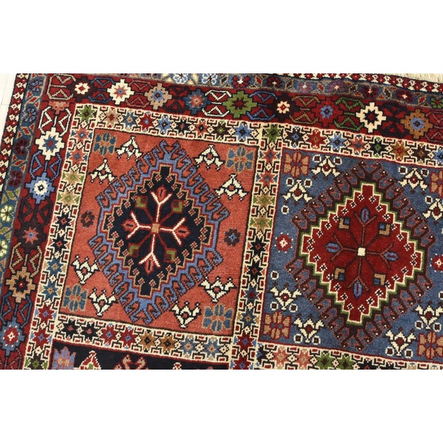 Yalameh Rug 4'11'' X 6'7'' Multicolor Wool Vintage Tribal Hand-Knotted Carpet For Sale In Philadelphia - Image 6 of 14