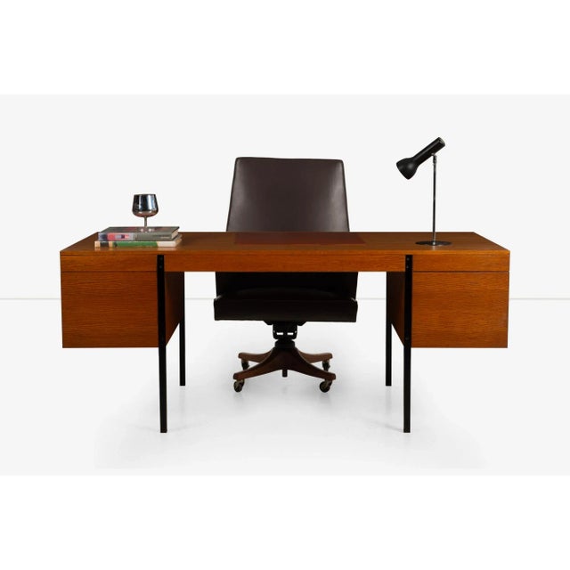 Mid-Century Modern 1960s Vincent Cafiero for Knoll Planning Unit Desk For Sale - Image 3 of 12