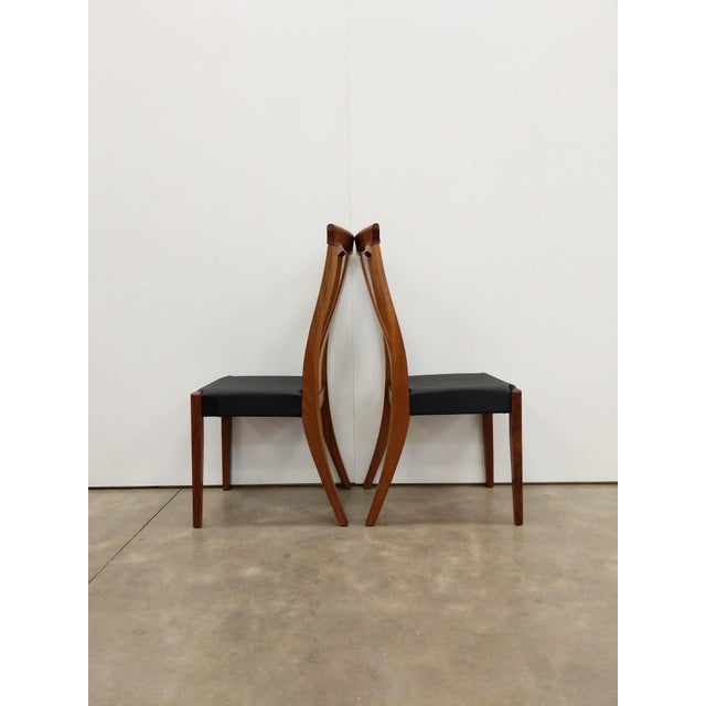 Pair of Vintage Mid Century Modern Dining Chairs For Sale In New York - Image 6 of 7
