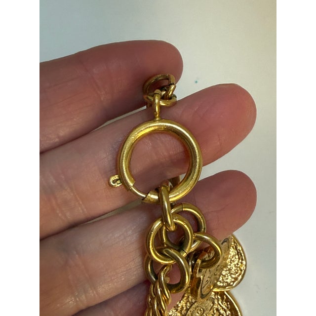 1990s Vintage 1990s Chanel Season 26 Gold-Plated Oval Medallion CC Charm Collar Necklace For Sale - Image 5 of 7