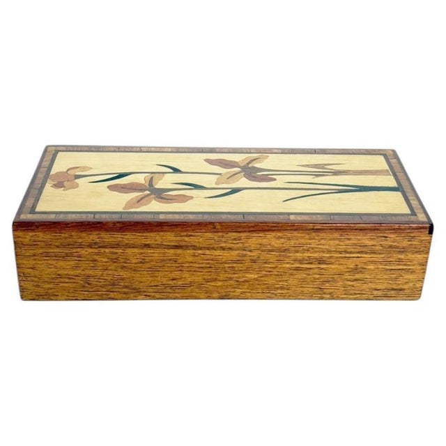 Rectangular Wooden Box with Marquetry Decoration, France, 1950 For Sale - Image 12 of 12