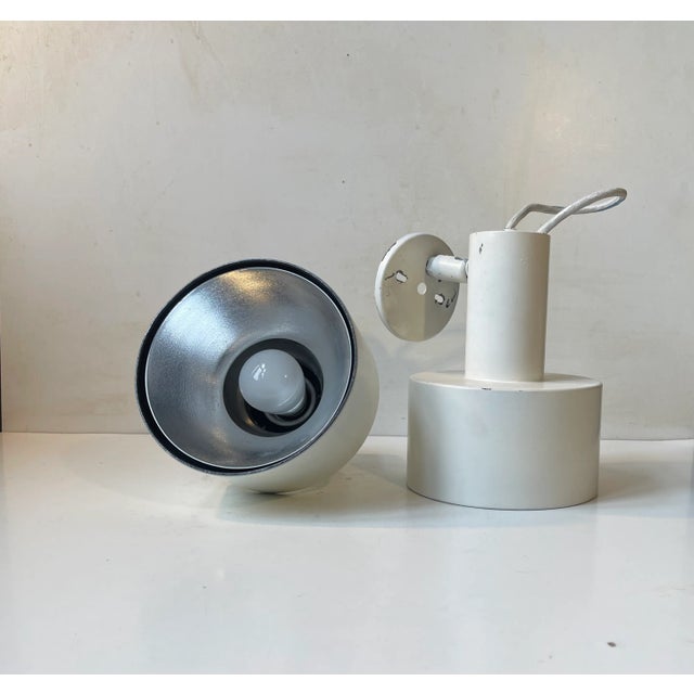 Mid-Century Modern Vintage Danish Industrial Wall Lamps from Louis Poulsen, 1970s, Set of 2 For Sale - Image 3 of 9