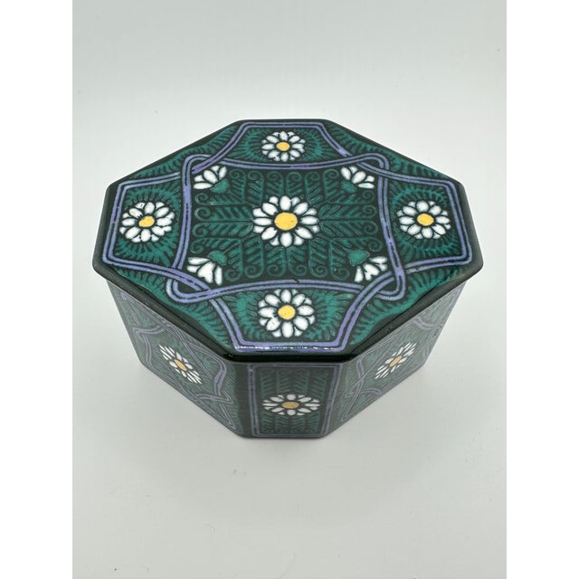 1910s Antique German Ceramic Box For Sale - Image 5 of 10