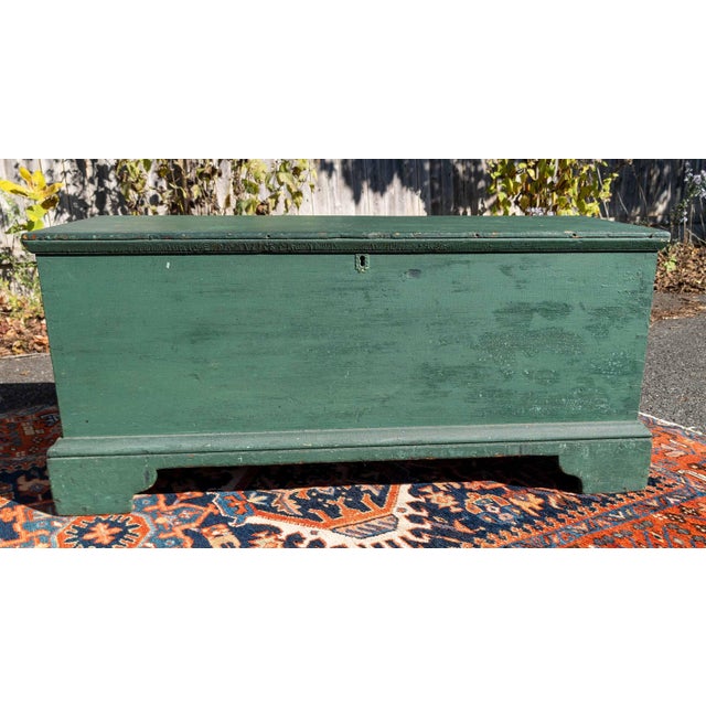 19th Century American New England Pine Blanket Chest in Old Green Paint For Sale - Image 4 of 18