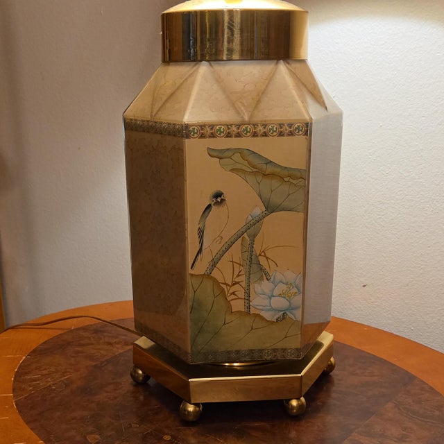 Glass Vintage Chinoiserie Hexagonal Reverse-Painted Glass & Brass Table Lamp For Sale - Image 7 of 15