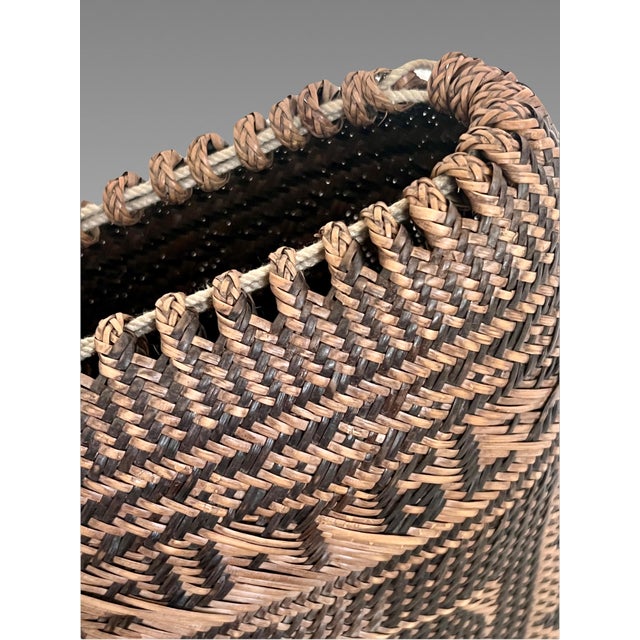 1973 Hand Woven Rattan Basket, Tote, Backpack, Borneo - Indonesia, Signed and Dated For Sale In Tampa - Image 6 of 14