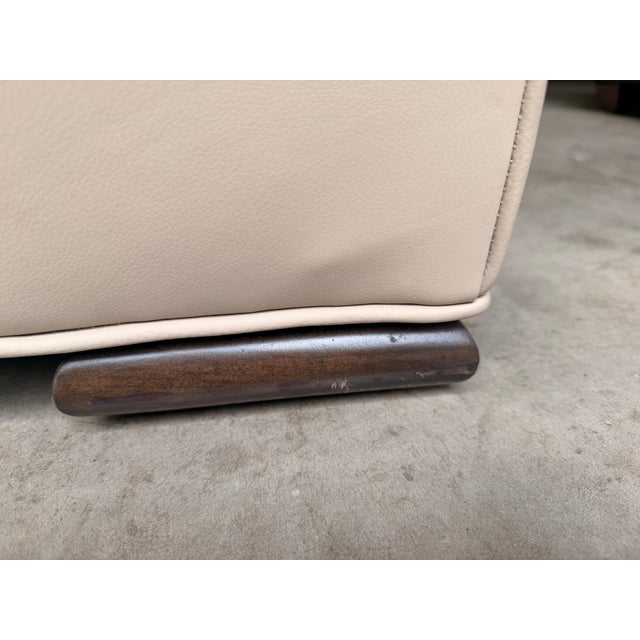 Wood Kravet Jazz Taupe Leather & Suede Chaise For Sale - Image 7 of 12