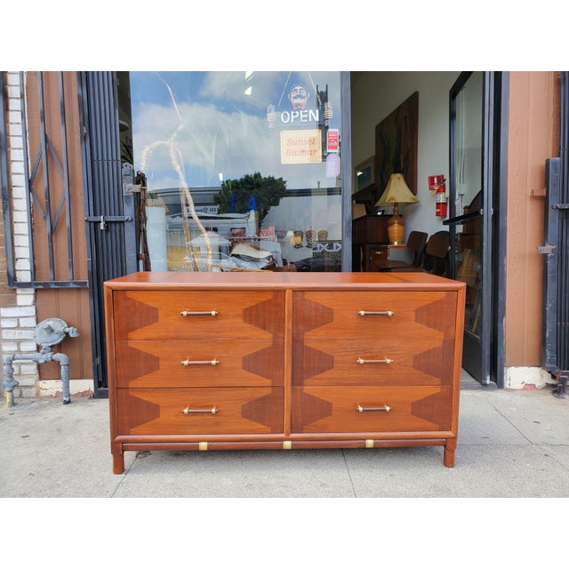 Vintage Mid-Century Dresser For Sale In Los Angeles - Image 6 of 13