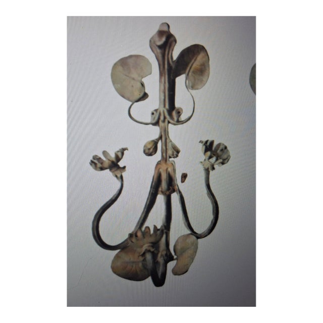 C1890 French Art Nouveau Polychromed Bronze Lily Pad Fleur Wall Sconce For Sale