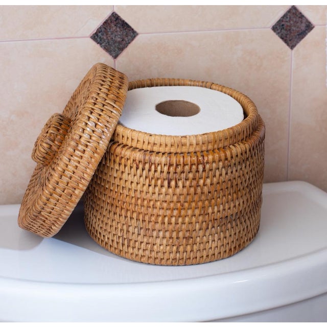 Artifacts Rattan Round Single Tissue Roll Box in Honey Brown For Sale - Image 4 of 6