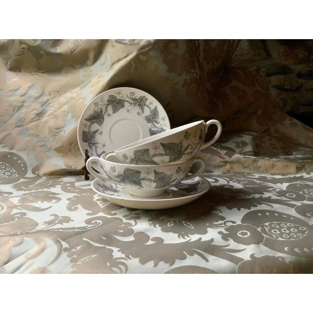 Ceramic Napoleon Ivy Wedgwood "Melon Bowls" With Underliners - Imperial Legacy For Sale - Image 7 of 9