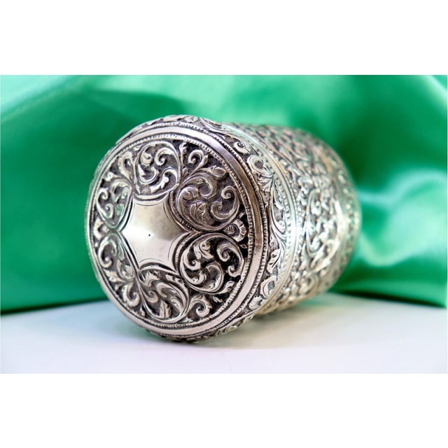 Silver Silver Pot with Floral Reliefs and Monogram Plaque on the Removable Lid For Sale - Image 8 of 9