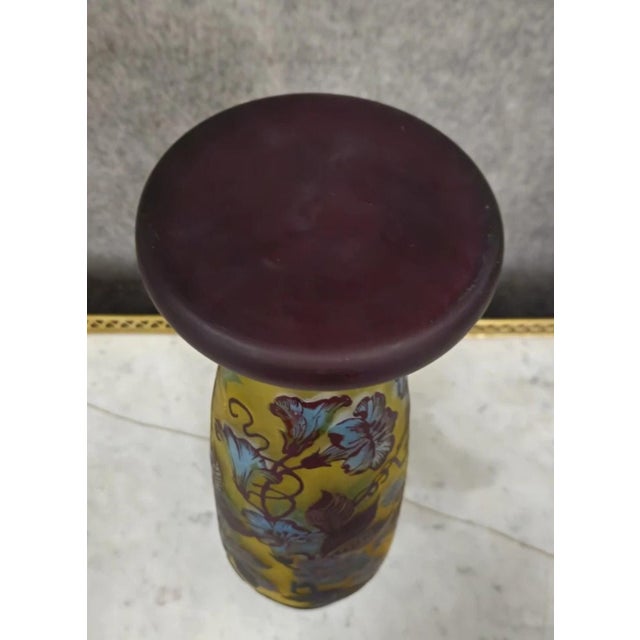 Multi-Layered Glass Vase with Floral Decoration, 1890s For Sale - Image 3 of 7