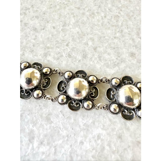 Metal Vintage Mid-Century Sterling Silver Floral Design Wrap Bracelet - Stamped 'Made in Mexico' For Sale - Image 7 of 7