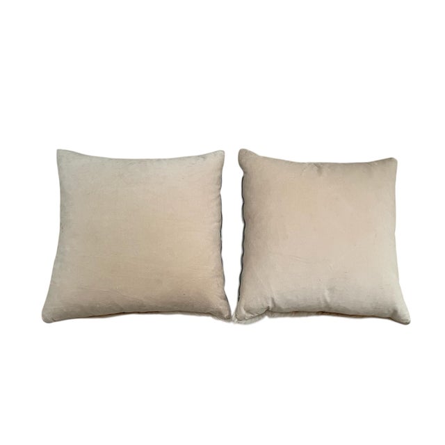 American Pair of Le-Coterie Hair-on-Hide Cowhide Pillows, Down Filled – Ralph Lauren Equestrian Style For Sale - Image 3 of 8