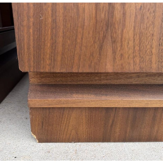 Pair of 1970s Brutalist-Inspired Nightstands For Sale - Image 13 of 17