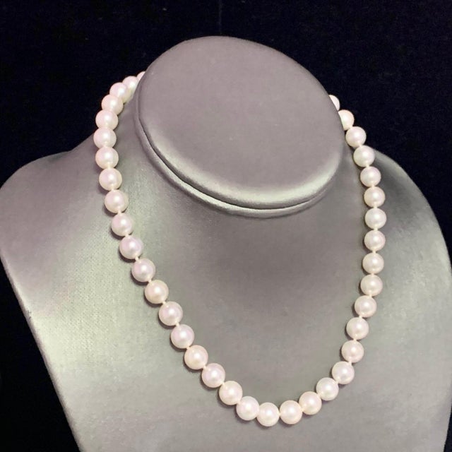 Akoya Pearl Necklace 14k Yellow Gold Certified For Sale In New York - Image 6 of 10